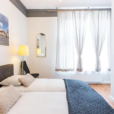 Vintage Bracka Lägenhet